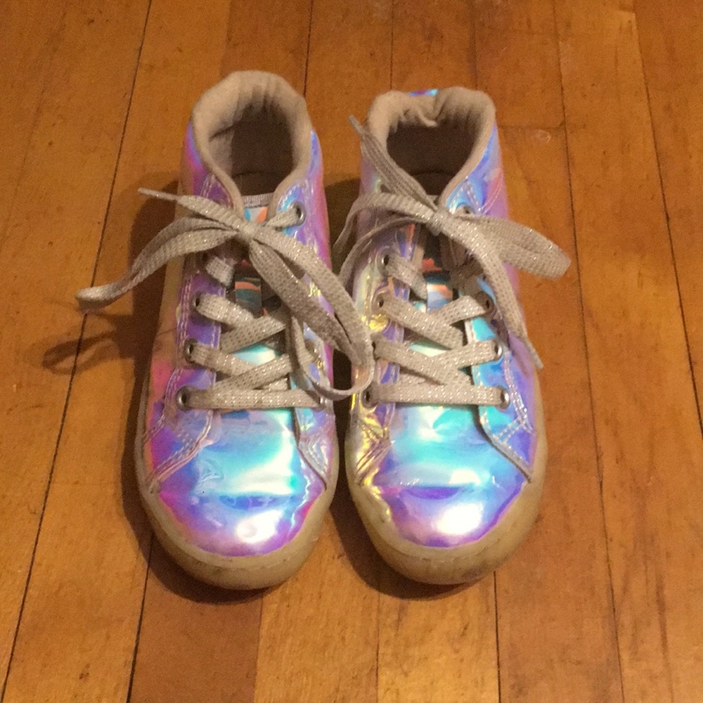 Girls Holographic Molly Sneaker